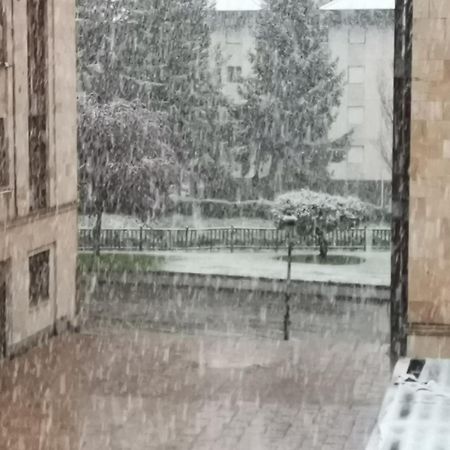 Apartamento Parque Europa Ezcaray Buitenkant foto