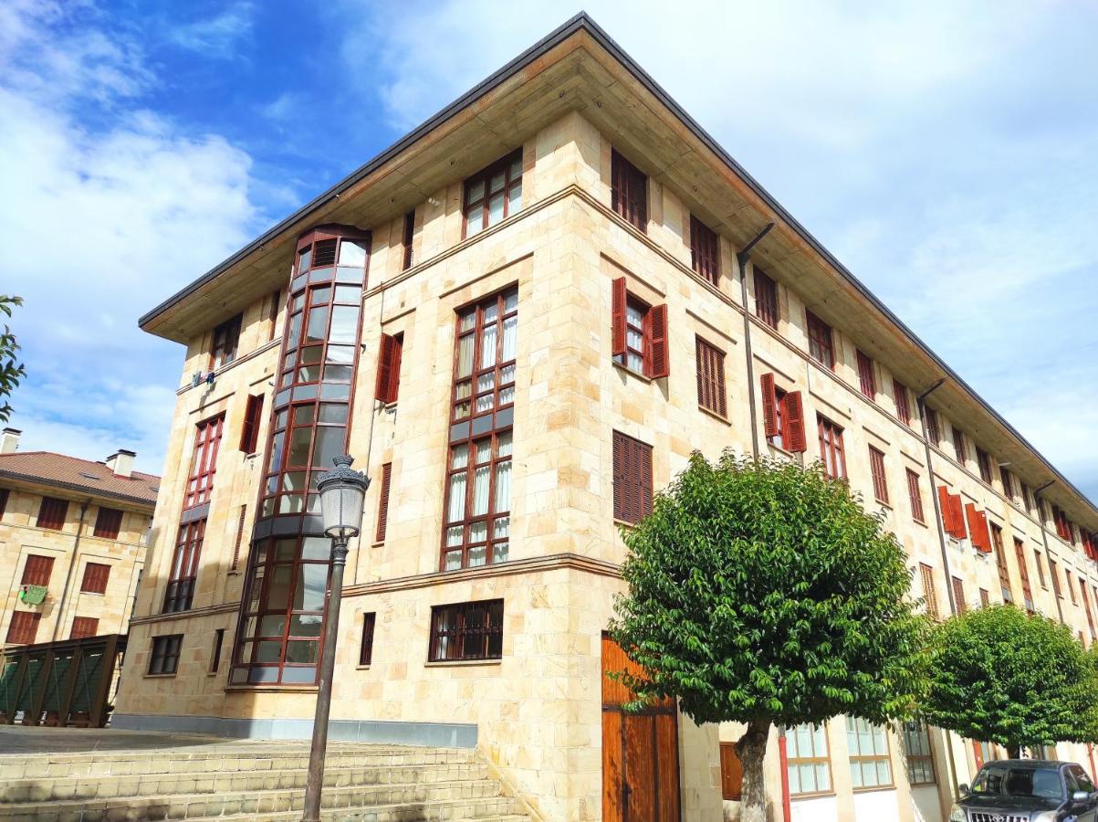Apartamento Parque Europa Ezcaray Buitenkant foto