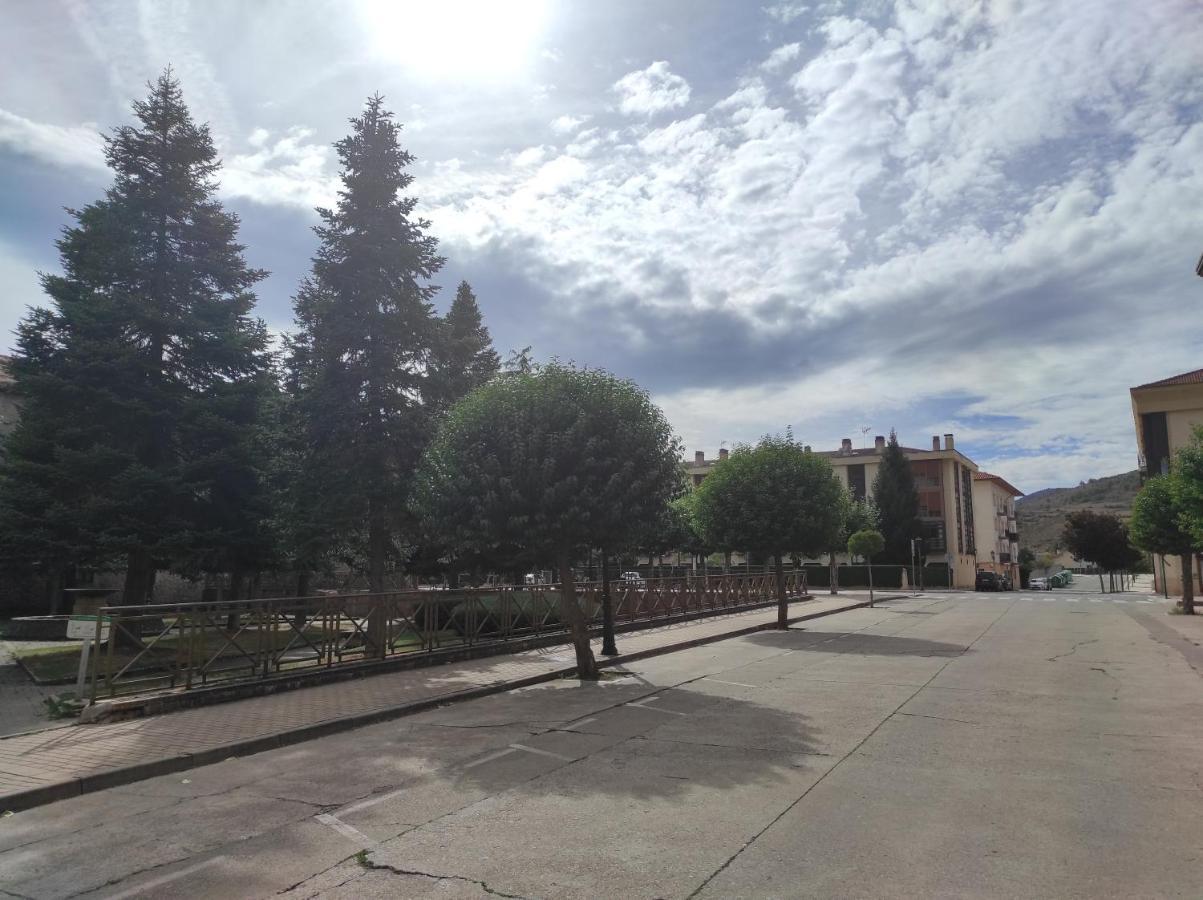 Apartamento Parque Europa Ezcaray Buitenkant foto