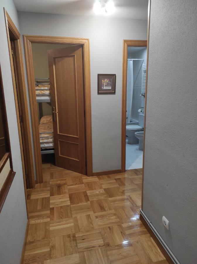 Apartamento Parque Europa Ezcaray Buitenkant foto